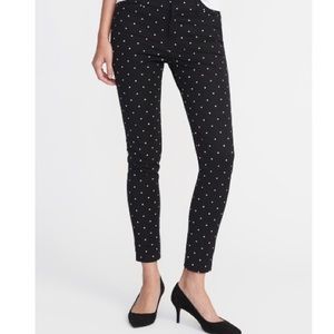 Black and white polka dot pixies!